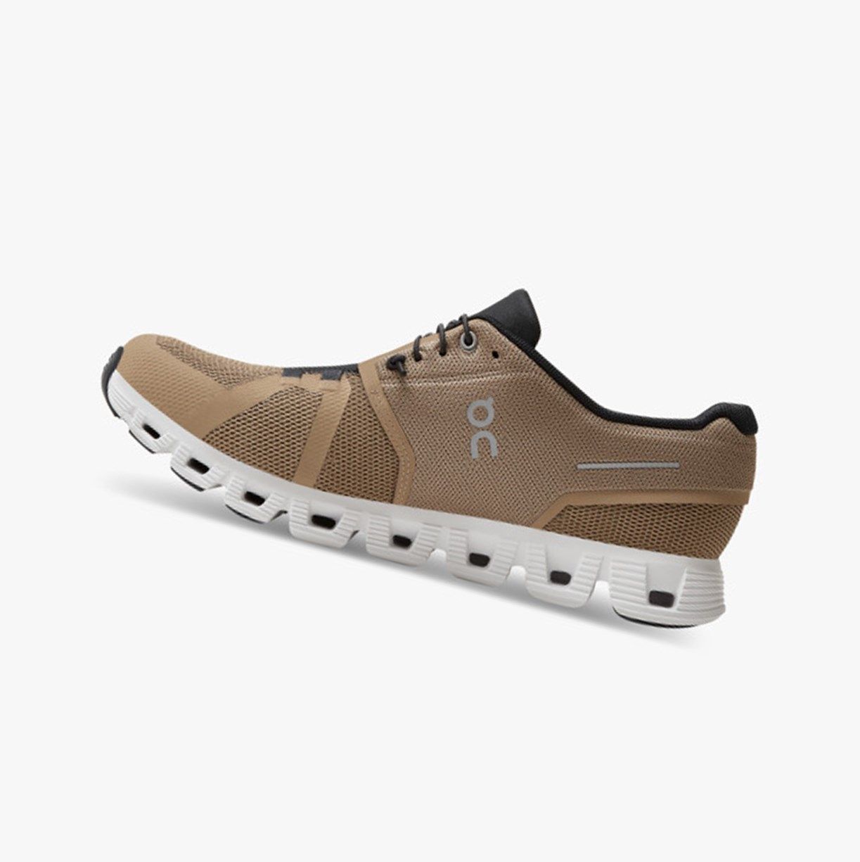 Chai / Magnet On Cloud 5 Men Running Shoes | BANH47830