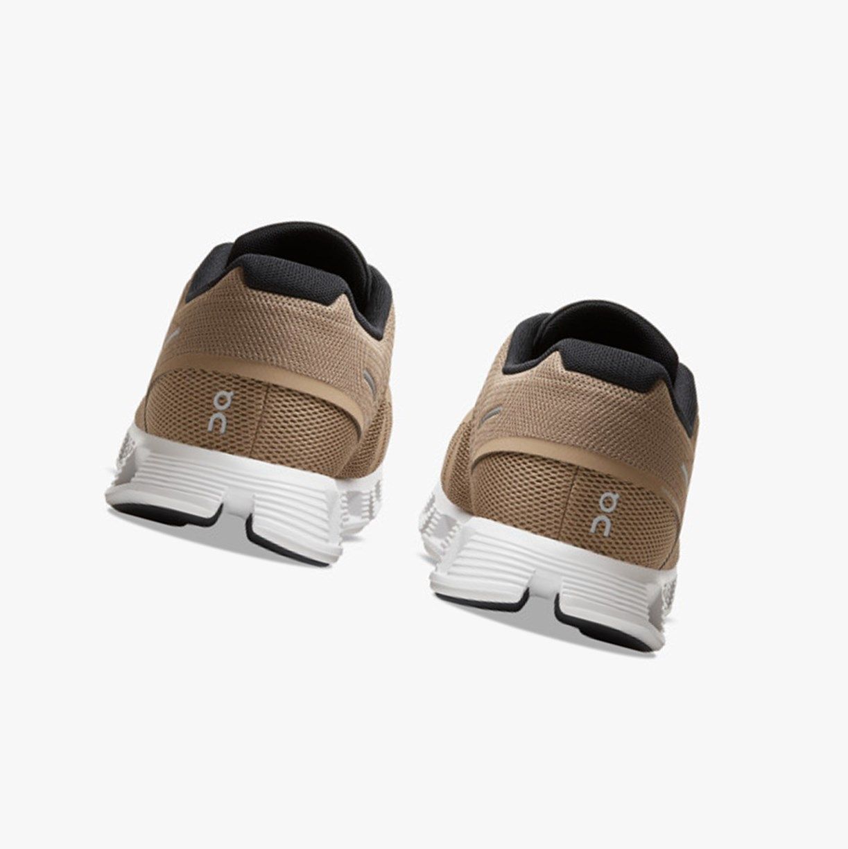 Chai / Magnet On Cloud 5 Men Running Shoes | BANH47830