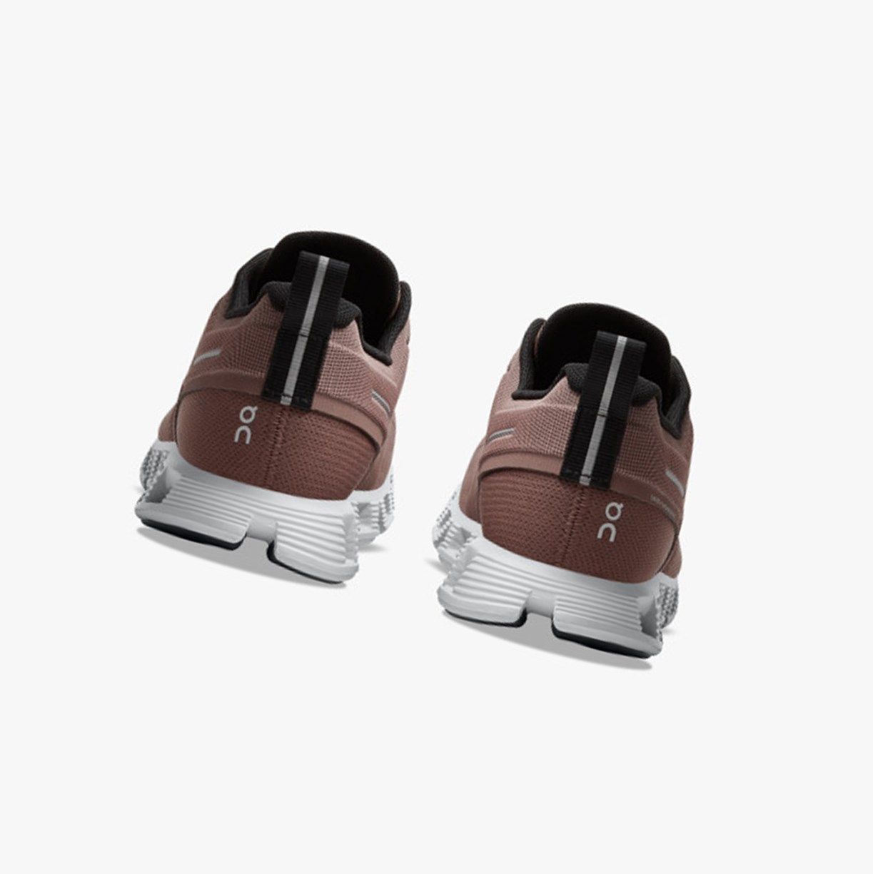 Cocoa / Frost On Cloud 5 Waterproof Women Running Shoes | JRMP76589