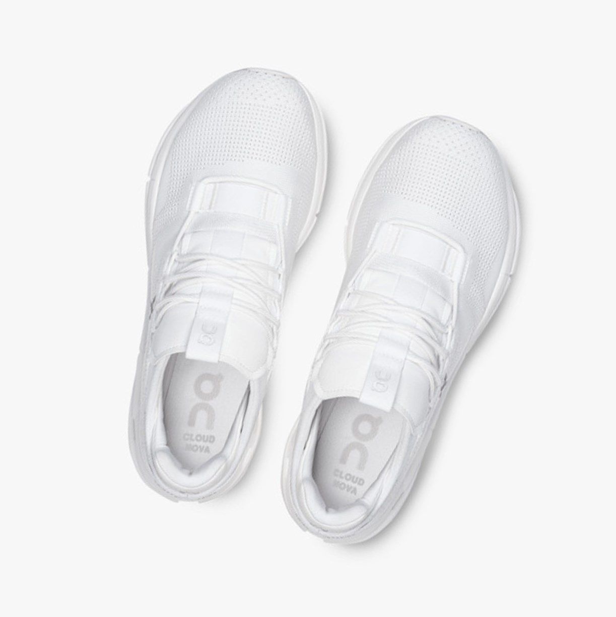 White On Cloudnova Men Sneakers | WXZR79281