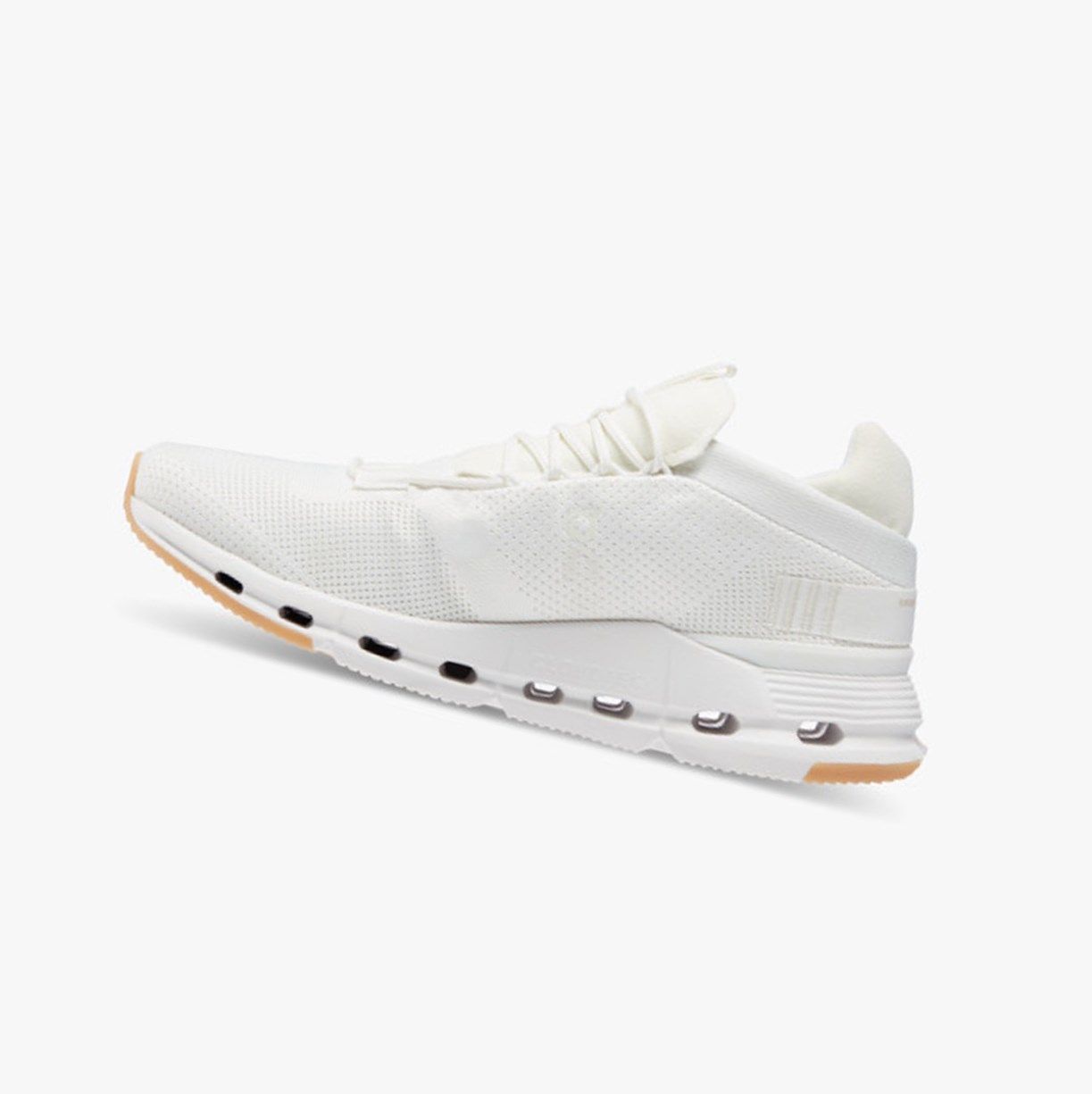 White On Cloudnova Women Sneakers | GVKL68751