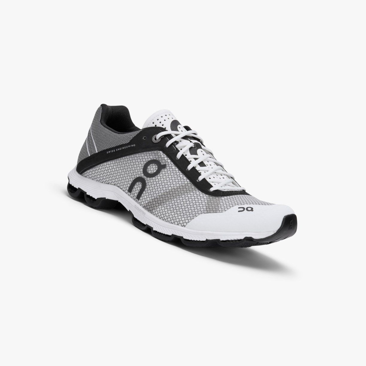 White On Cloudrush Women Road Running Shoes | OLCZ94321