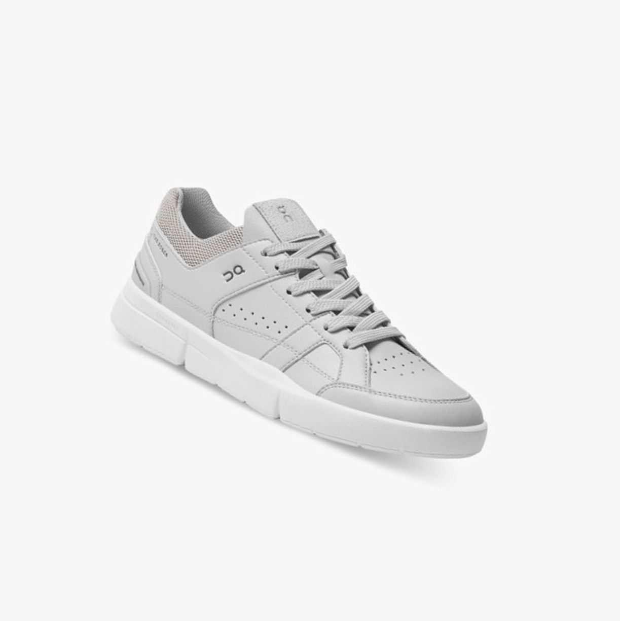 White On The Roger Clubhouse Men Sneakers | PKIV09158