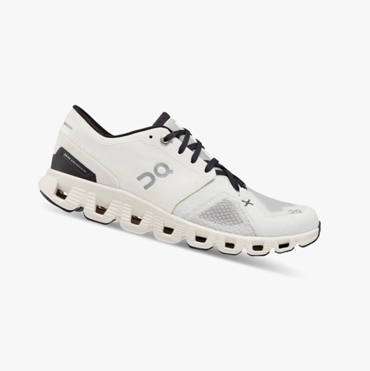 White / Black On Cloud X 3 Women Training Shoes | VGPW76104