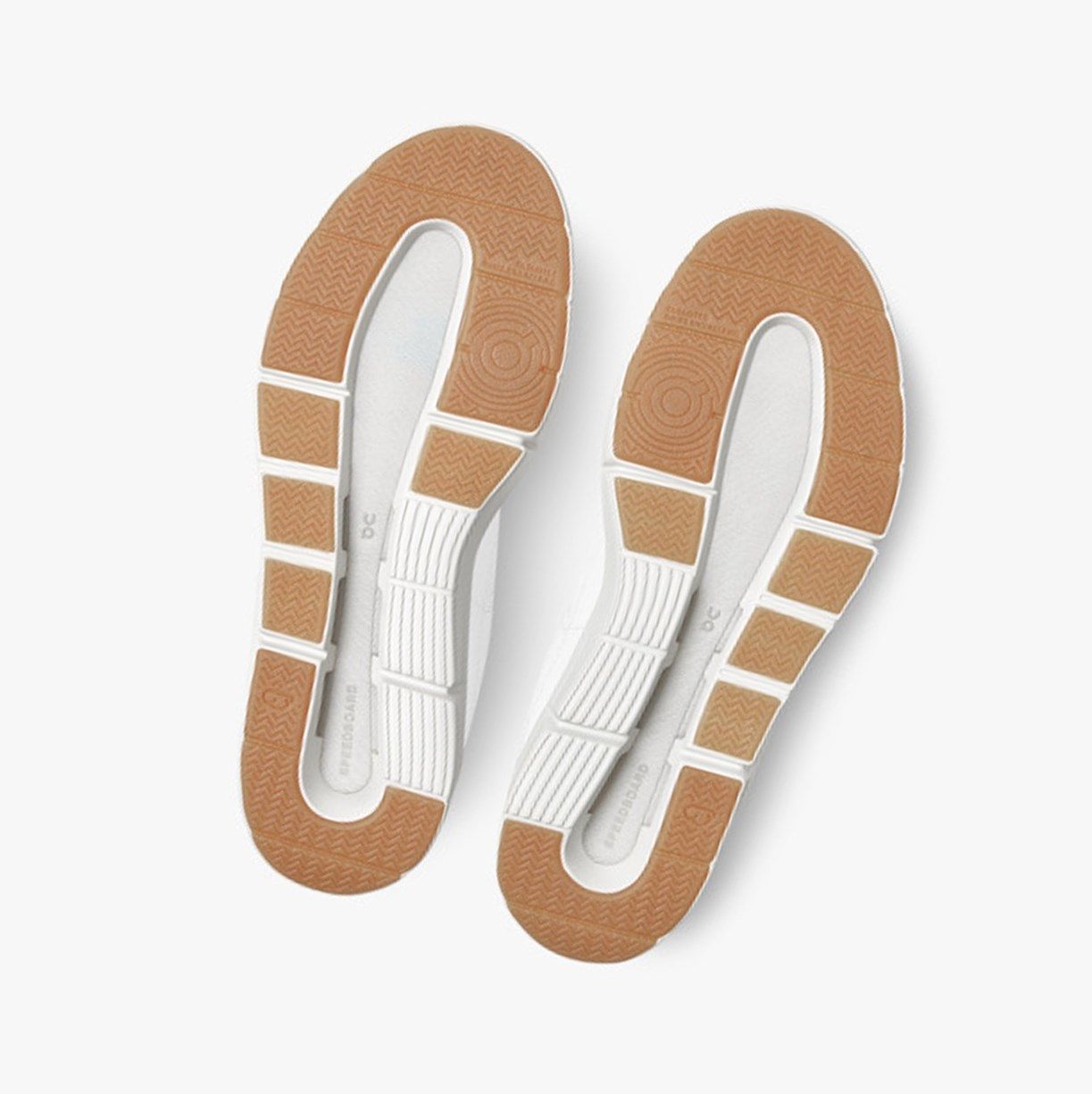 White / Brown On The Roger Clubhouse Women Sneakers | ZTRH58147